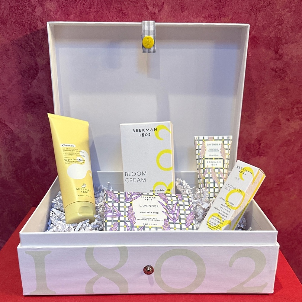 Beekman 1802 Skincare Collection Holiday Gift set - moisturiser set
